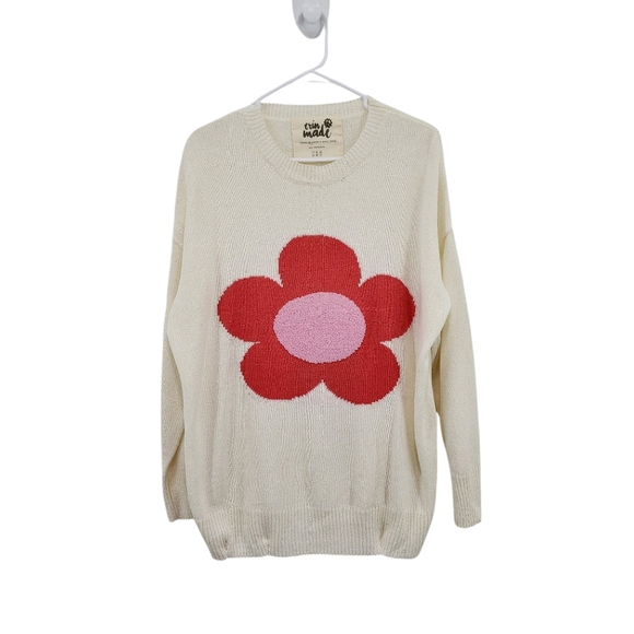 Erin Made Women's Vintage Inspired Knitted Petal Pullover - OS - Picture 2 of 8